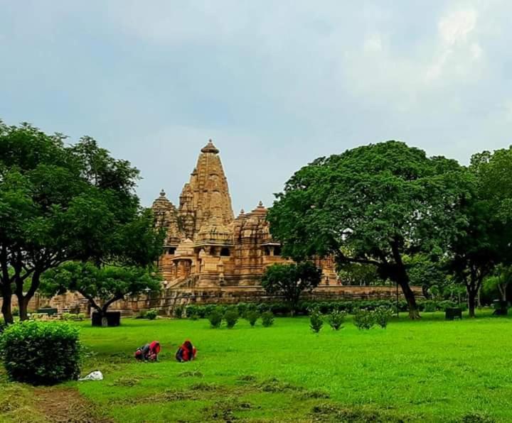 Namaste Homestay Khajurāho Buitenkant foto